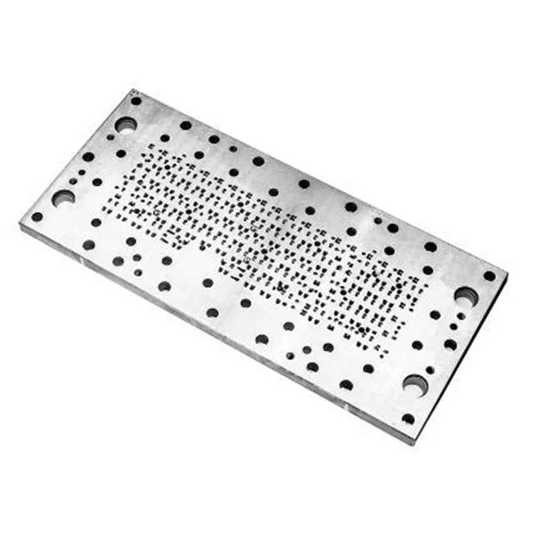 Moldearen zehaztasunak nola moldatzen du metal industrialaren konformazioaren kalitatea?